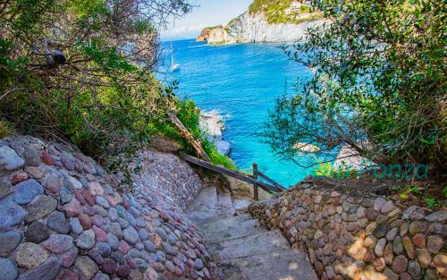 1139appartamento-torretta-le-forna-piscine-naturali-spiaggia-sabbia-cala-feola-blu-ponza-vacanza-16