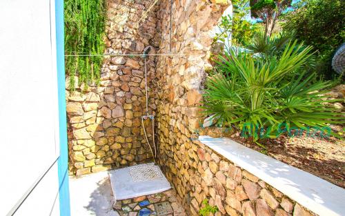 appartamento-rifugioverde-le-forna-piscine-naturali-blu-ponza-vacanza-17