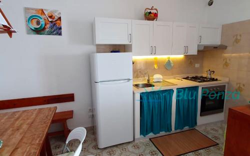 appartamento_aria_mare_ponza_03