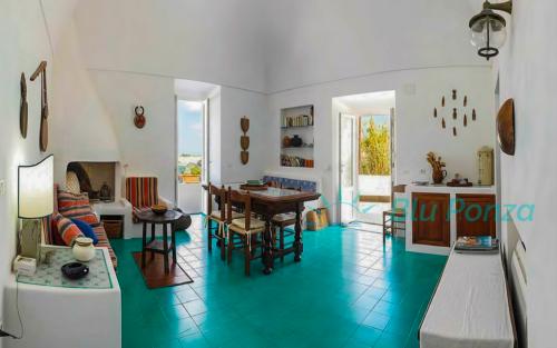 ponza-le-forna-casa-vacanze-villa-cala-feola-06