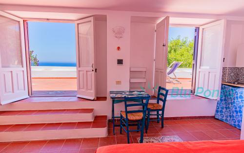 villino-rosa-le-forna-appartamento-vacanze-blu-ponza-07